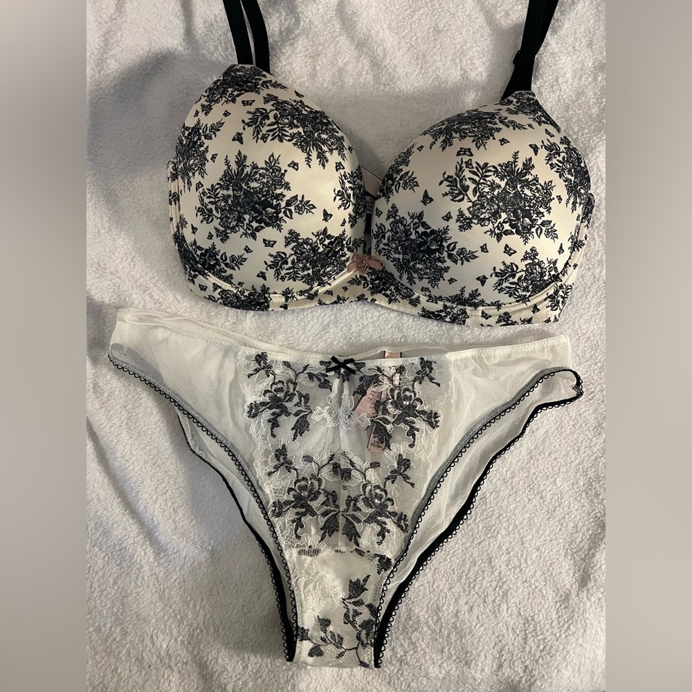 Victoria Secret Black and White Lace Lingerie Set